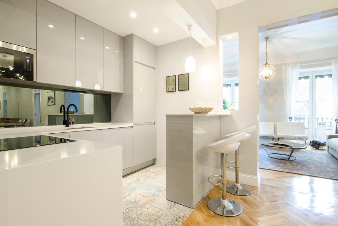 Minty Stay - Atocha 4 Bd Madrid Exterior photo